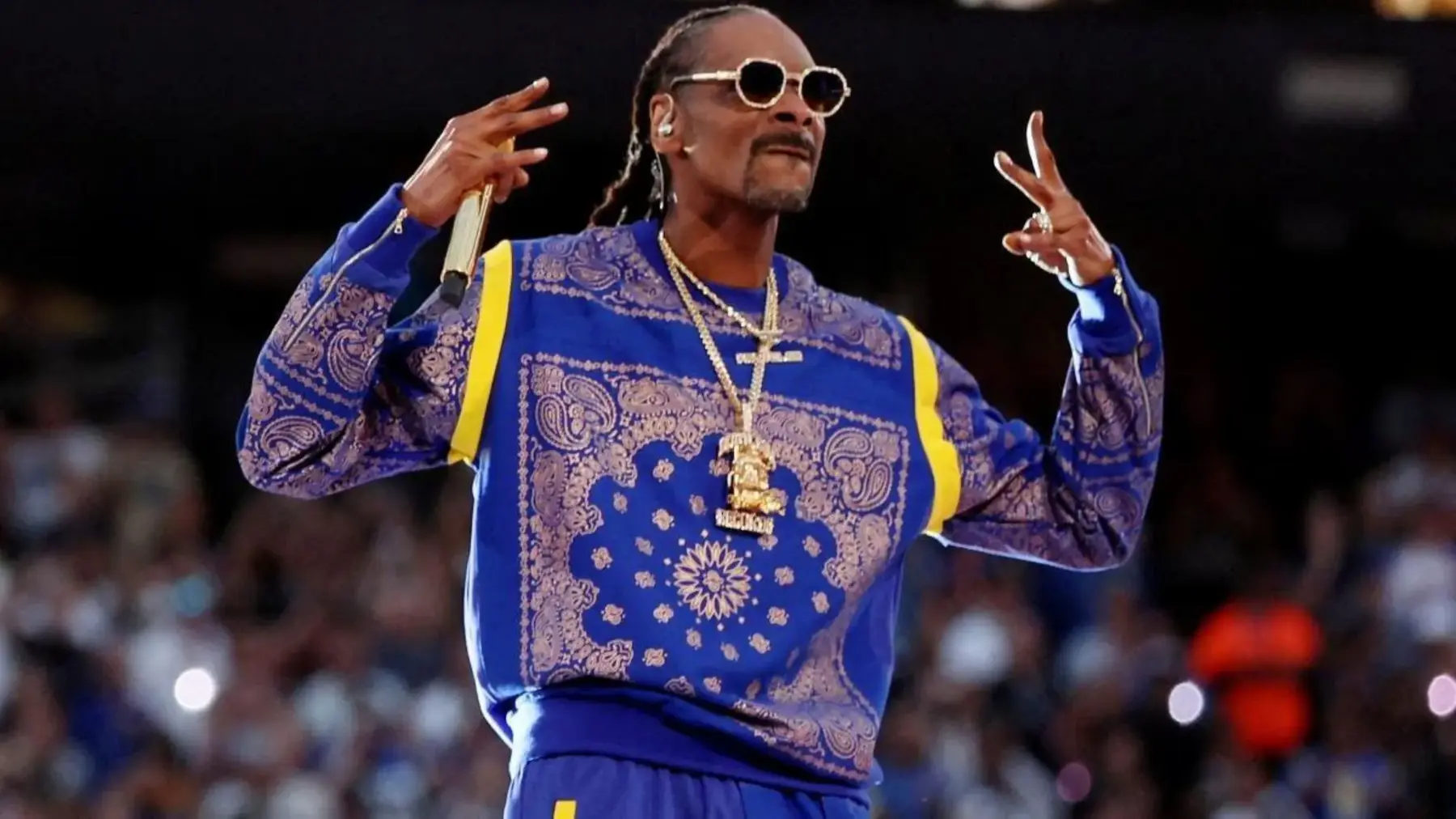 Snoop Dogg Reacts to Stephen A. Smith's Playful Comments About His Physical Appearance.